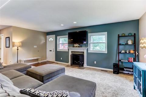 1928 Fairway Dr, Springfield, OH 45504 photo 4