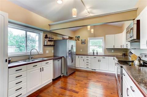 1928 Fairway Dr, Springfield, OH 45504 photo 9