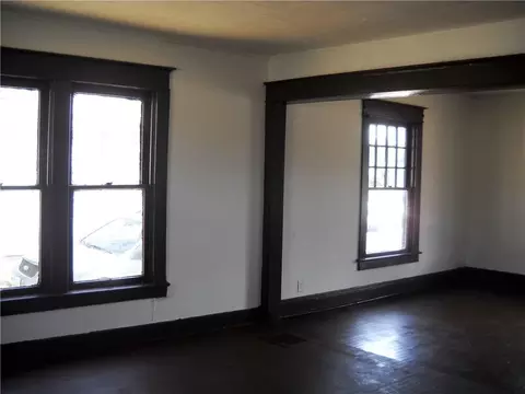 352 W Southern Ave, Springfield, OH 45506 photo 10