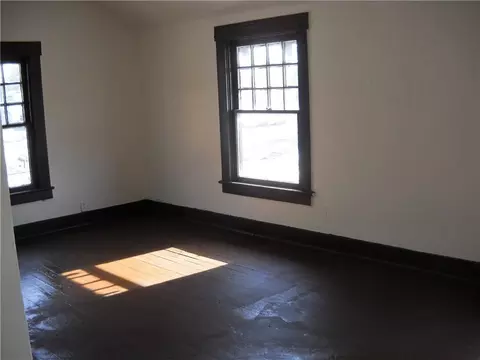 352 W Southern Ave, Springfield, OH 45506 photo 18