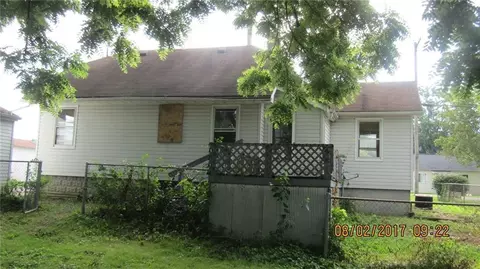 211 4th, Springfield, OH 45505 photo 3