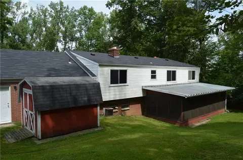 2879 Locust, Springfield, OH 45504 photo 4