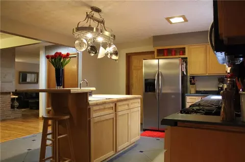 781 S Broadmoor Blvd, Springfield, OH 45504 photo 9