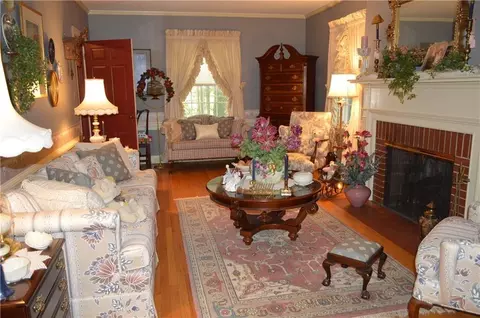18 Villa, Springfield, OH 45503 photo 5