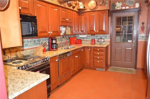 18 Villa, Springfield, OH 45503 photo 10