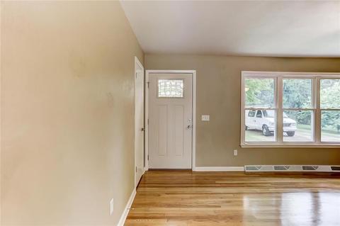 810 Sheffield Dr, Springfield, OH 45506 photo 5