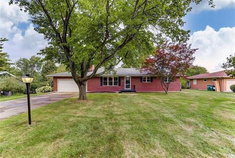 810 Sheffield Dr, Springfield, OH 45506 photo 1