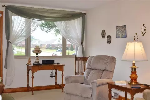 1104 Blithe Rd, Springfield, OH 45503 photo 5
