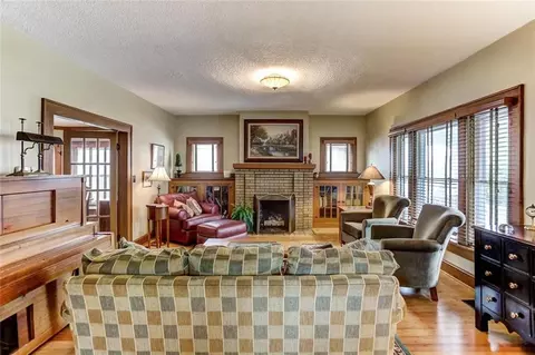 125 E Mccreight Ave, Springfield, OH 45504 photo 9