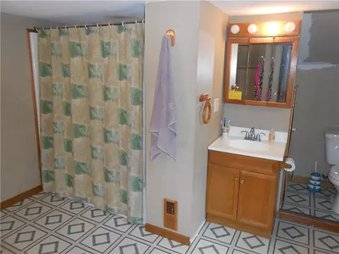1960 S Burnett, Springfield, OH 45505 photo 37