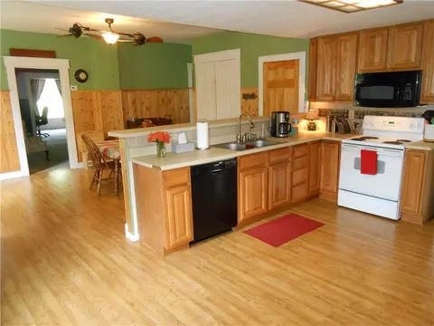 1960 S Burnett, Springfield, OH 45505 photo 16