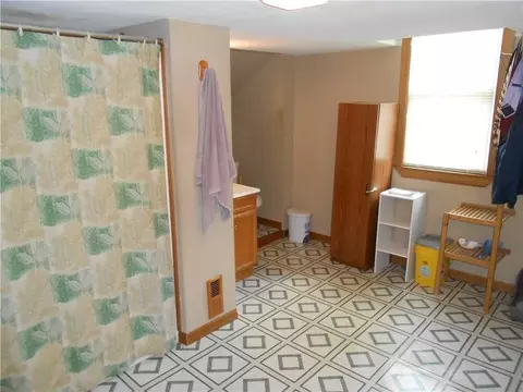 1960 S Burnett, Springfield, OH 45505 photo 36