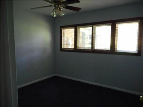 111 Thomaston Trl, Springfield, OH 45503 photo 18