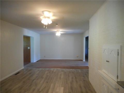 111 Thomaston Trl, Springfield, OH 45503 photo 9