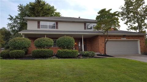 821 Weybridge Dr, Springfield, OH 45503 photo 1