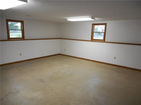 2512 Shrine Rd, Springfield, OH 45502 photo 17