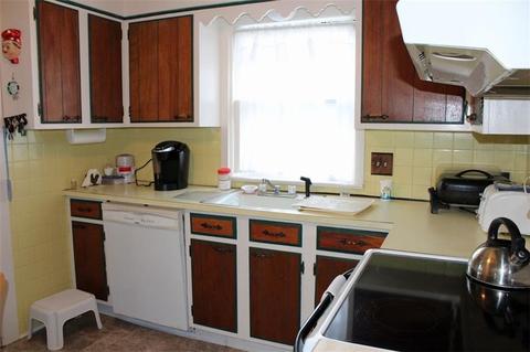 712 E Cecil St, Springfield, OH 45503 photo 6
