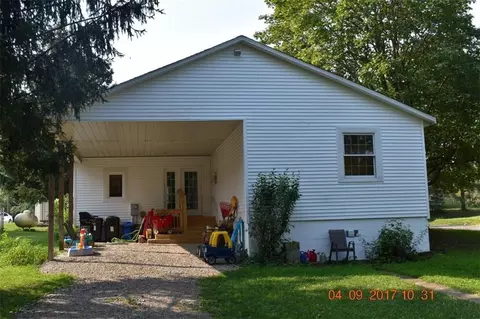 308 W Miami St, De Graff, OH 43318 photo 9