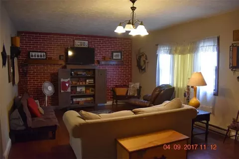 308 W Miami St, De Graff, OH 43318 photo 11