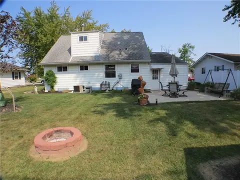 1041 Hemlock St, Celina, OH 45822 photo 4