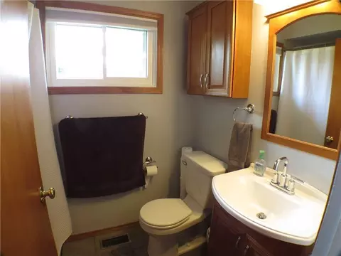 1041 Hemlock St, Celina, OH 45822 photo 14