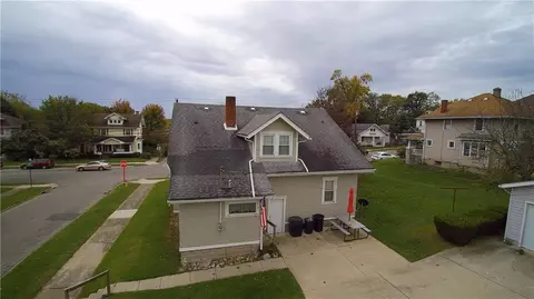 306 E Mccreight Ave, Springfield, OH 45503 photo 4