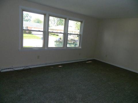 5104 E Ridgewood Rd, Springfield, OH 45503 photo 9