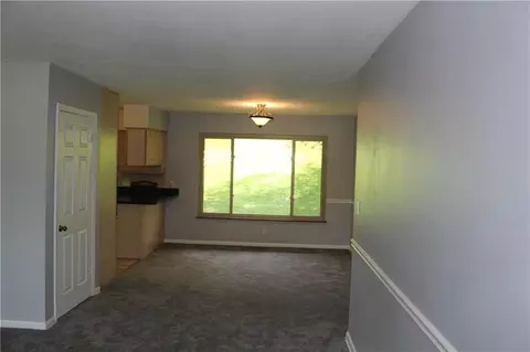 200 Meadow Ln, Springfield, OH 45505 photo 14