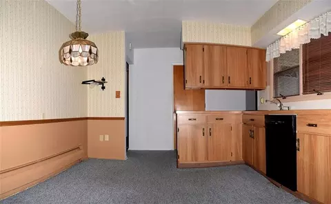2523 Rebecca Dr, Springfield, OH 45503 photo 8