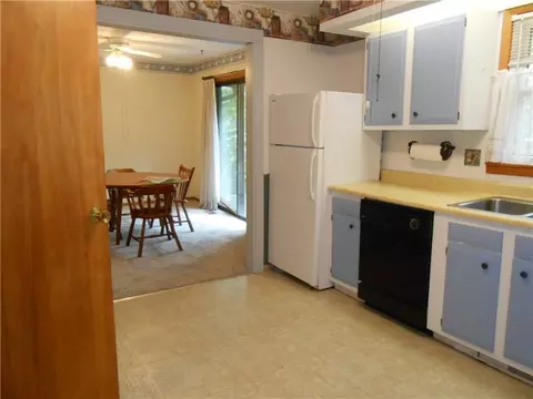 2855 Ash Dr, Springfield, OH 45504 photo 7