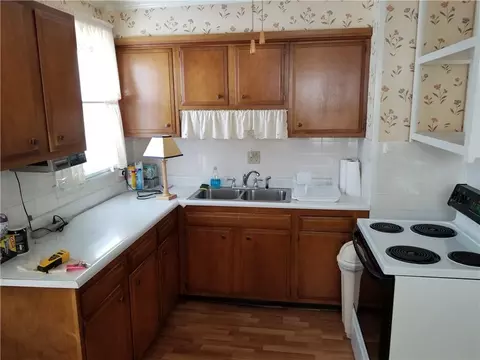 215 N Arlington Ave, Springfield, OH 45503 photo 5