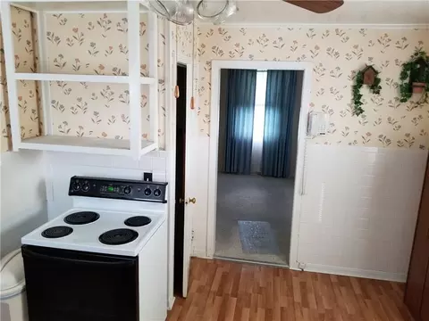 215 N Arlington Ave, Springfield, OH 45503 photo 4