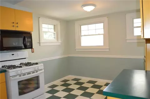 1433 N Lowry Ave, Springfield, OH 45504 photo 6