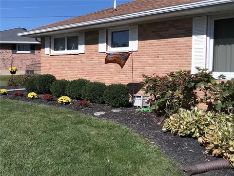 4230 Camelot Dr, Springfield, OH 45503 photo 24