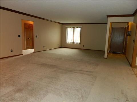 1935 W Mile Rd, Springfield, OH 45503 photo 9