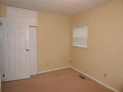3130 Sudbury, Springfield, OH 45503 photo 8
