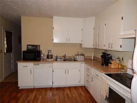 3130 Sudbury, Springfield, OH 45503 photo 6