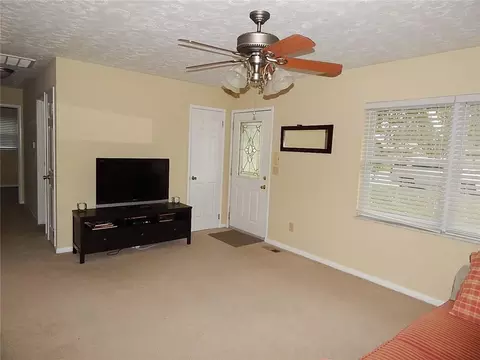 3130 Sudbury, Springfield, OH 45503 photo 3