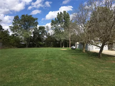 323 E Market St, Mendon, OH 45862 photo 5