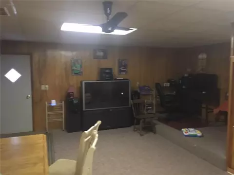 323 E Market St, Mendon, OH 45862 photo 10