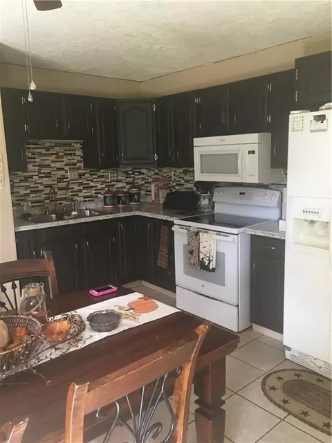 1715 Tarimore Dr, Springfield, OH 45506 photo 6