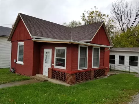 337 E Main St, Piqua, OH 45356 photo 2