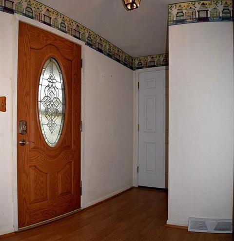 301 Holiday Dr, Springfield, OH 45505 photo 3
