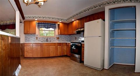 301 Holiday Dr, Springfield, OH 45505 photo 6