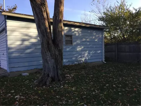 903 Robinson Dr, Springfield, OH 45506 photo 3