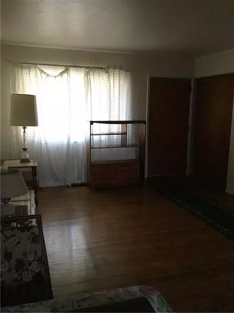 903 Robinson Dr, Springfield, OH 45506 photo 4