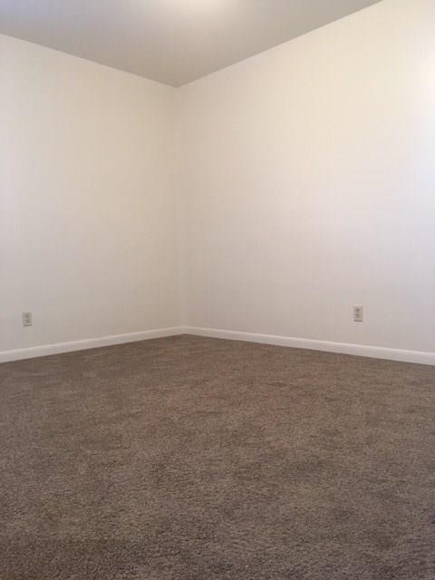 1430 W Sparrow Rd, Springfield, OH 45502 photo 13