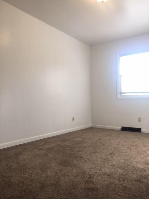 1430 W Sparrow Rd, Springfield, OH 45502 photo 12