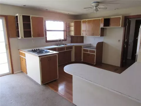 220 N Walnut St, Dunkirk, OH 45836 photo 3