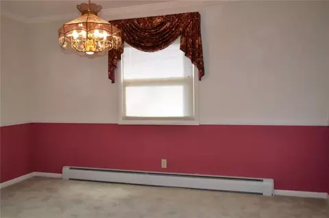 412 Holiday Dr, Springfield, OH 45505 photo 9